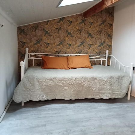 Le Colibris Villa Issoire Bagian luar foto